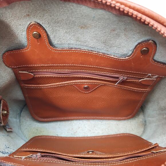 Dooney & Bourke Ivory Pebbled Leather Dommed Double Handle Zipper Satchel Bag - Picture 13 of 16